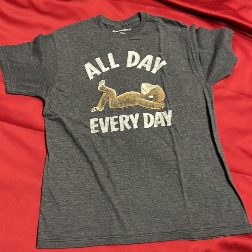 SOLD - T-shirts Bundle - Picture 5 of 8